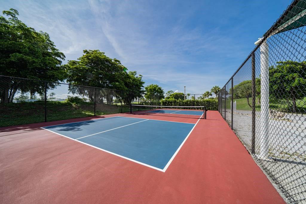 MAPLE LEAF ESTATES - Residential