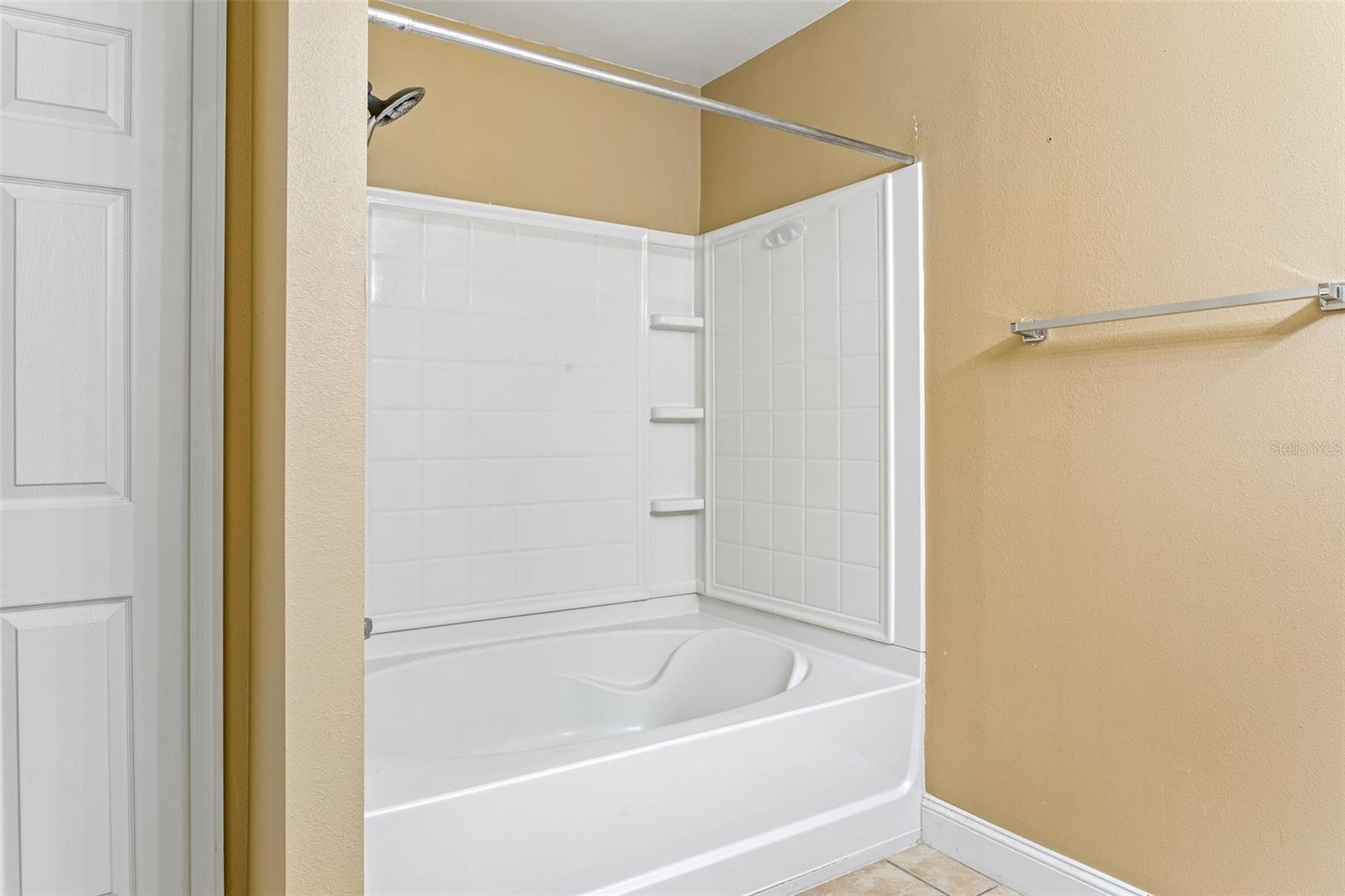 ASHLEY LAKES PH 2A - Residential