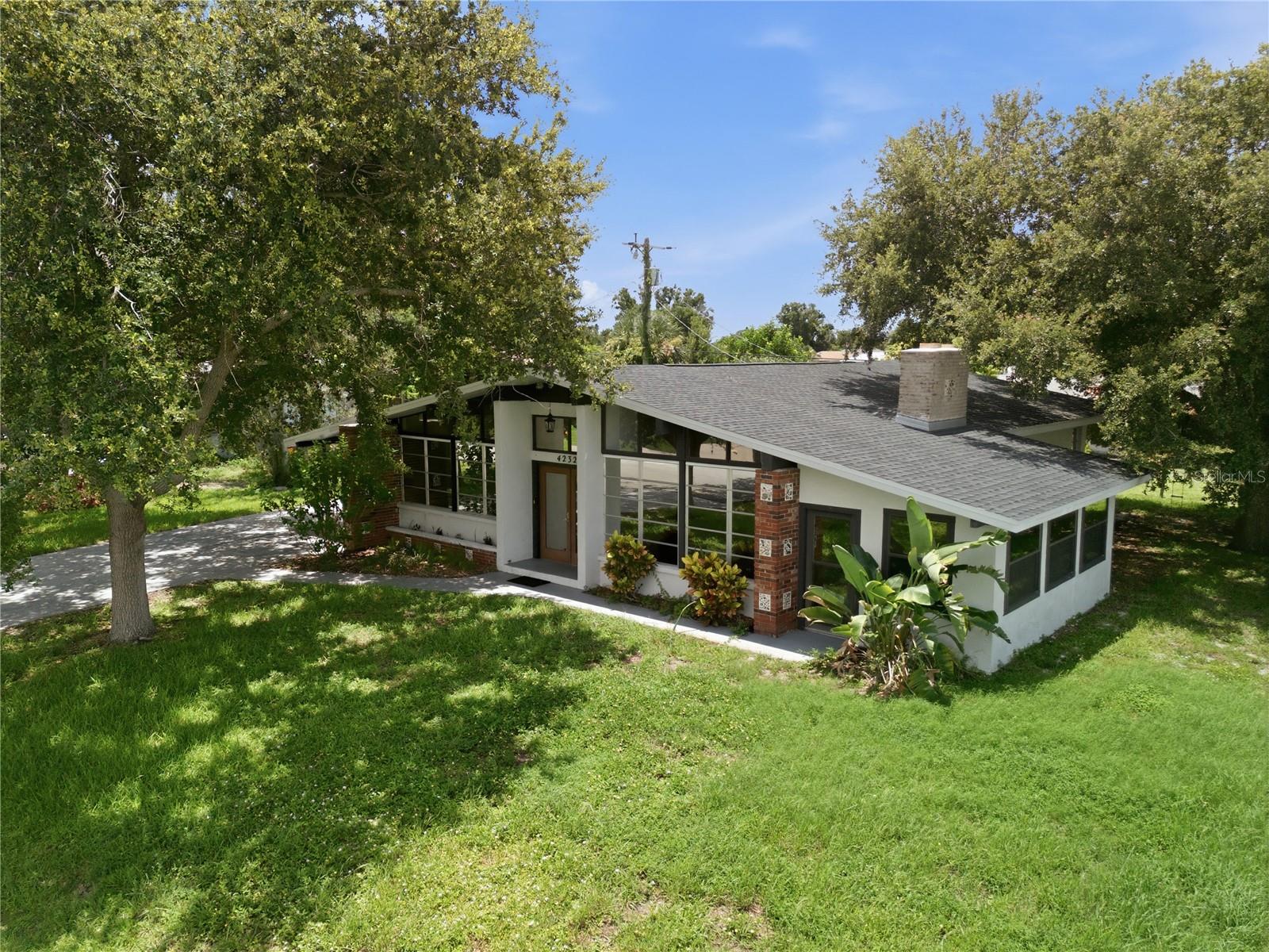Search Properties for Sale 1 4232 PANDORA ROAD