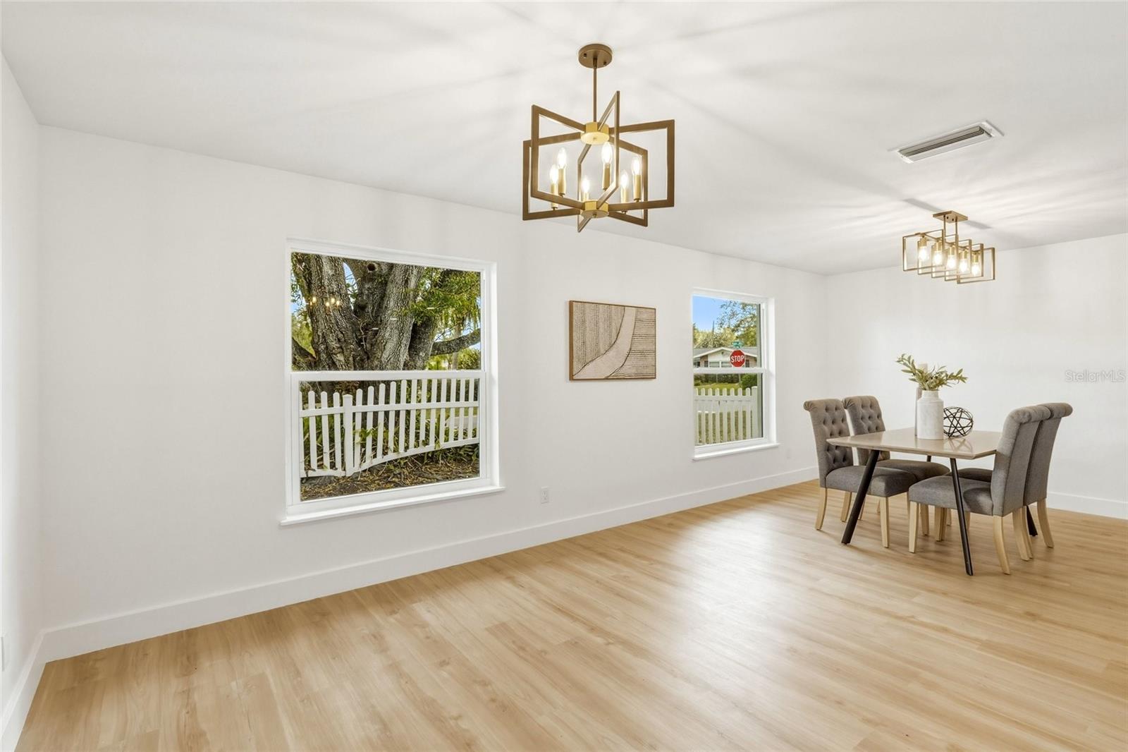 FAIRWAY ESTATES 7TH ADD - Residential