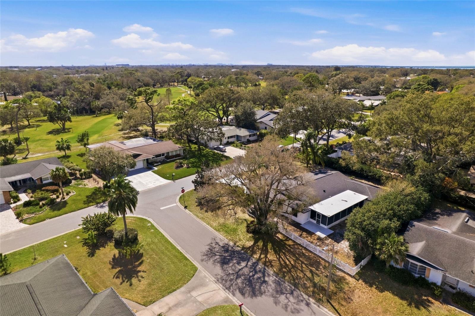 FAIRWAY ESTATES 7TH ADD - Residential