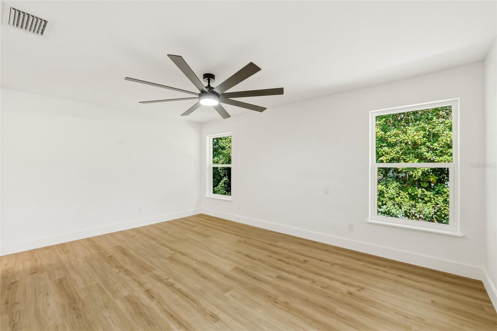 FAIRWAY ESTATES 7TH ADD - Residential