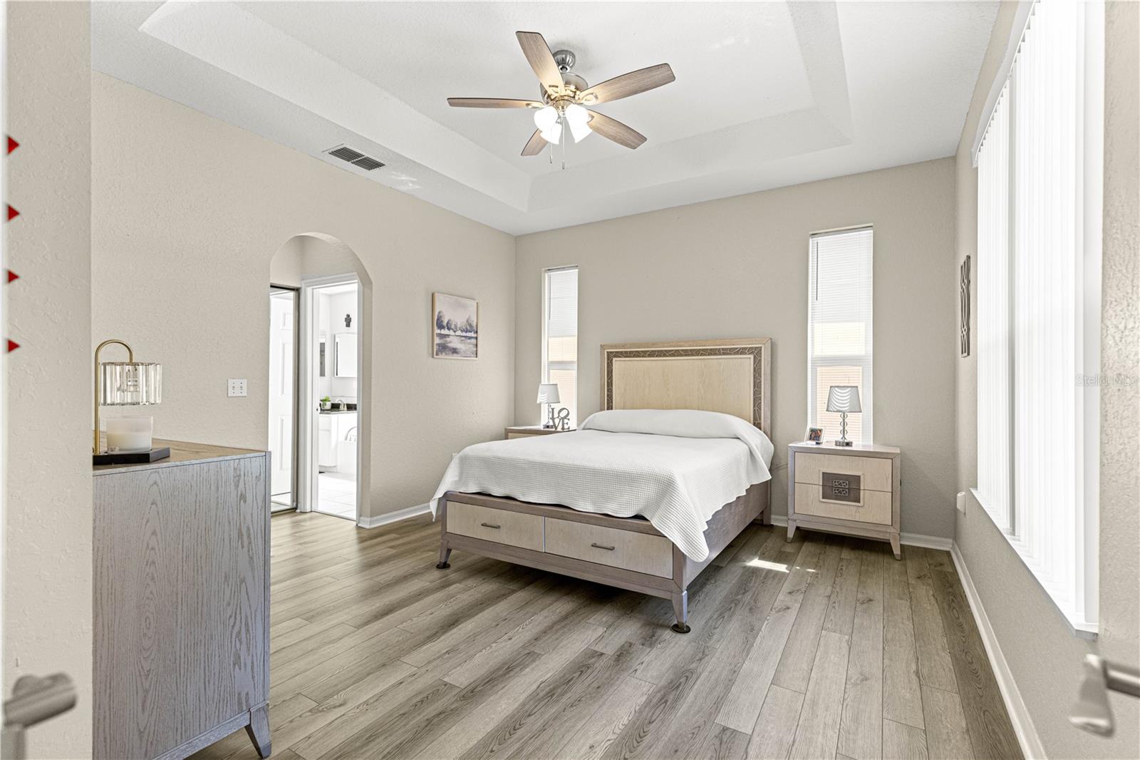 OAK RUN - Residential