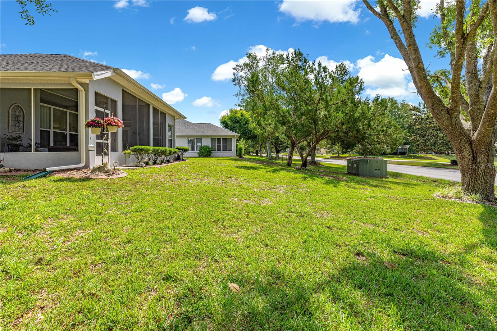 OAK RUN - Residential