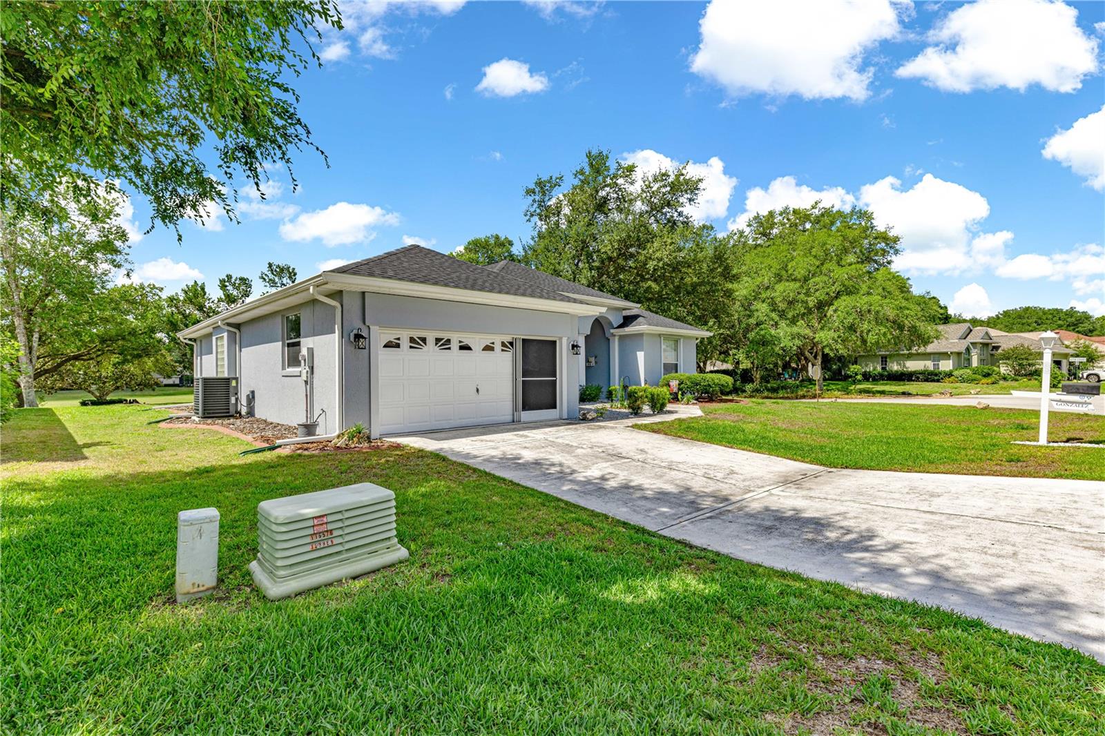 OAK RUN - Residential