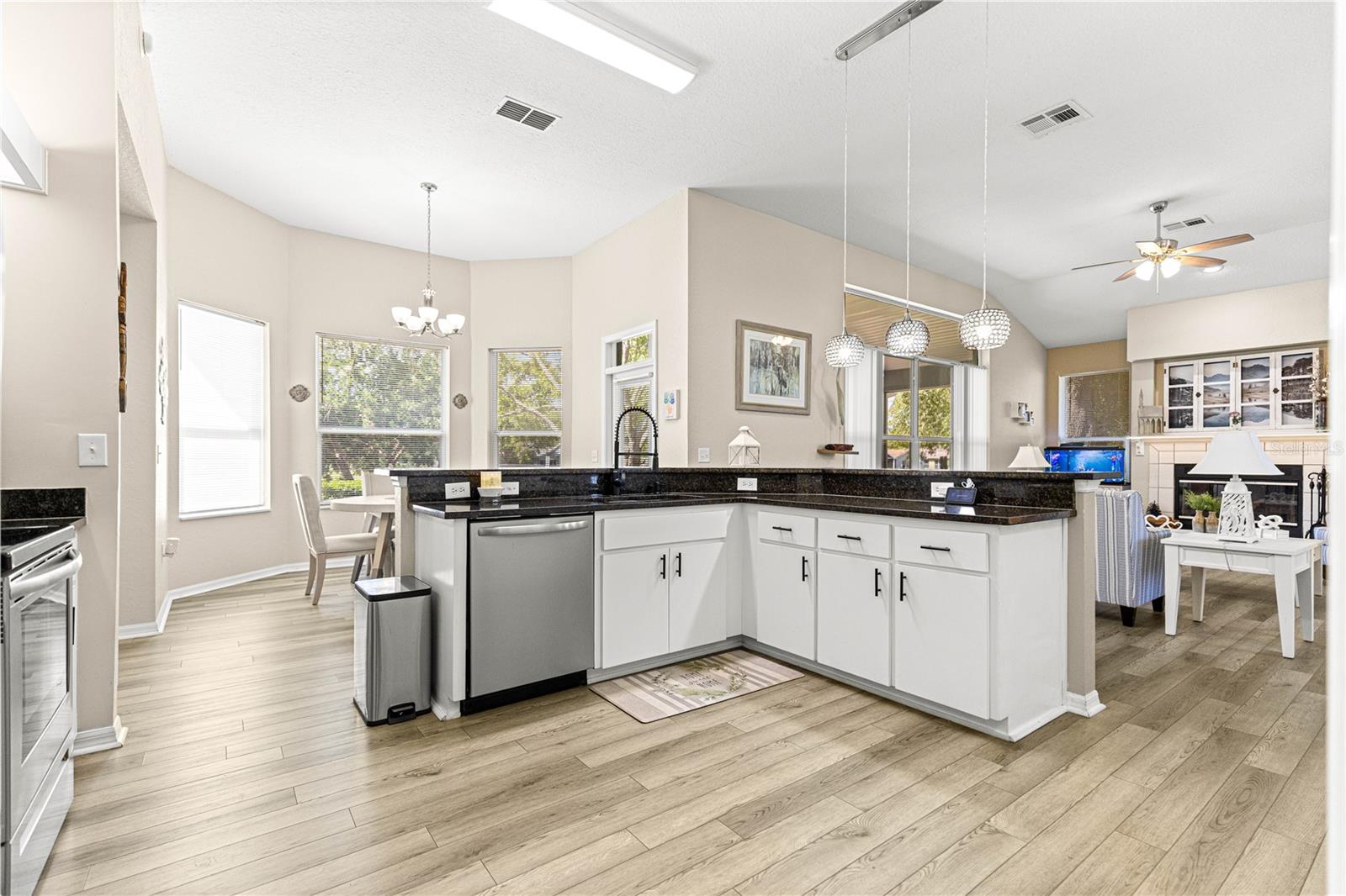 OAK RUN - Residential