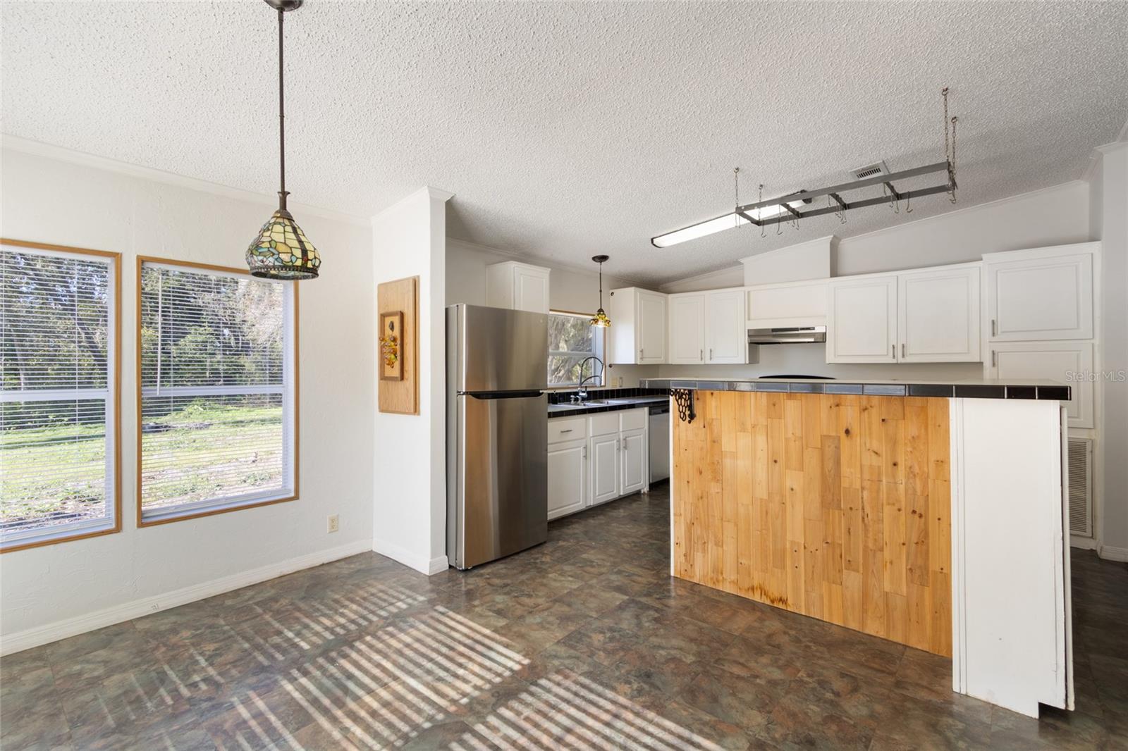 PIPPIN ACRES - Residential