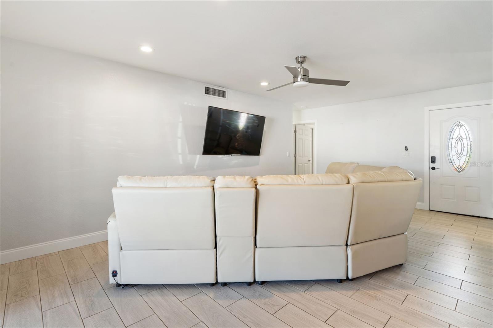 IDLEWILD ON THE HILLSBOROUGH - Residential