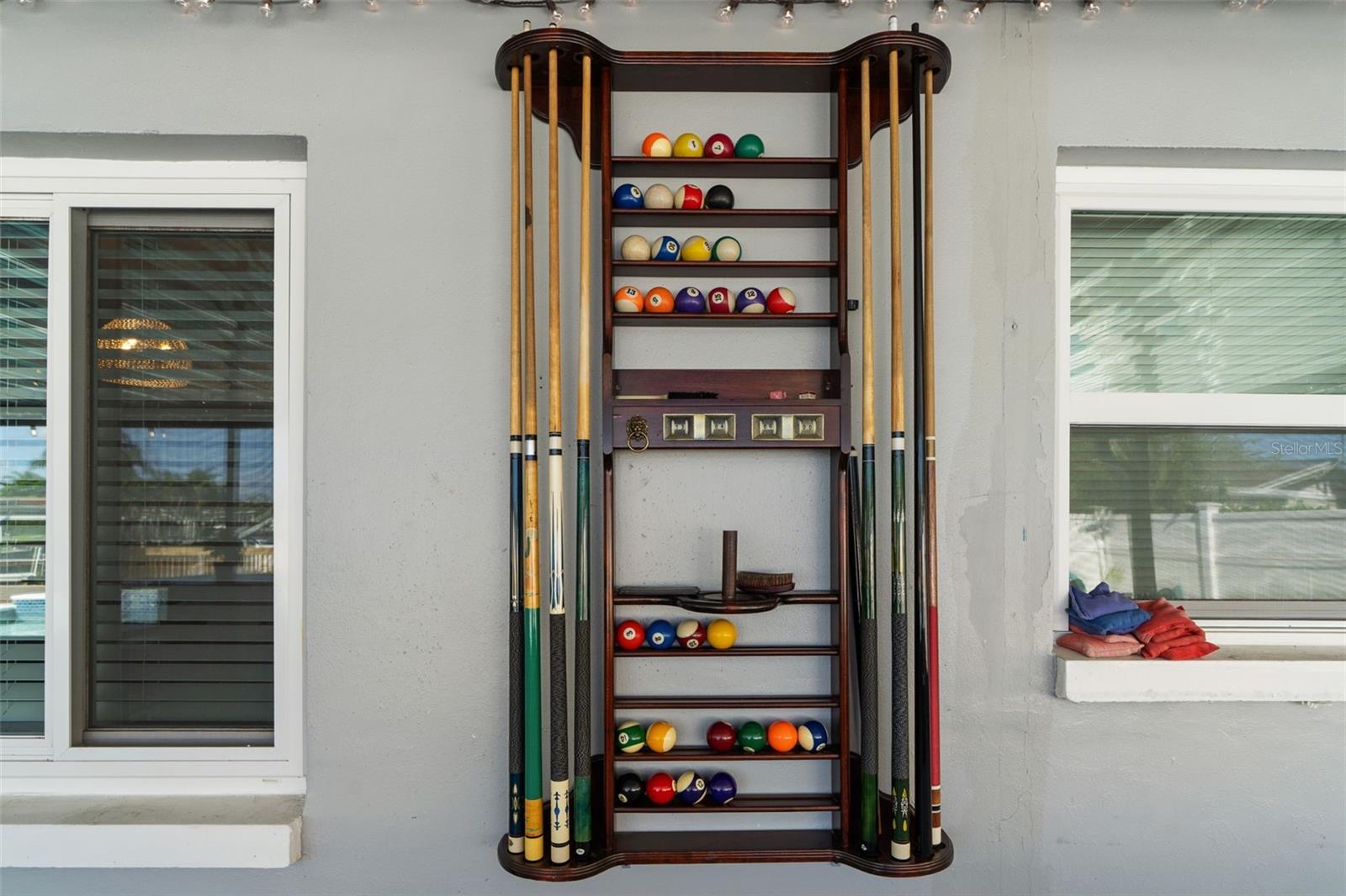 IDLEWILD ON THE HILLSBOROUGH - Residential