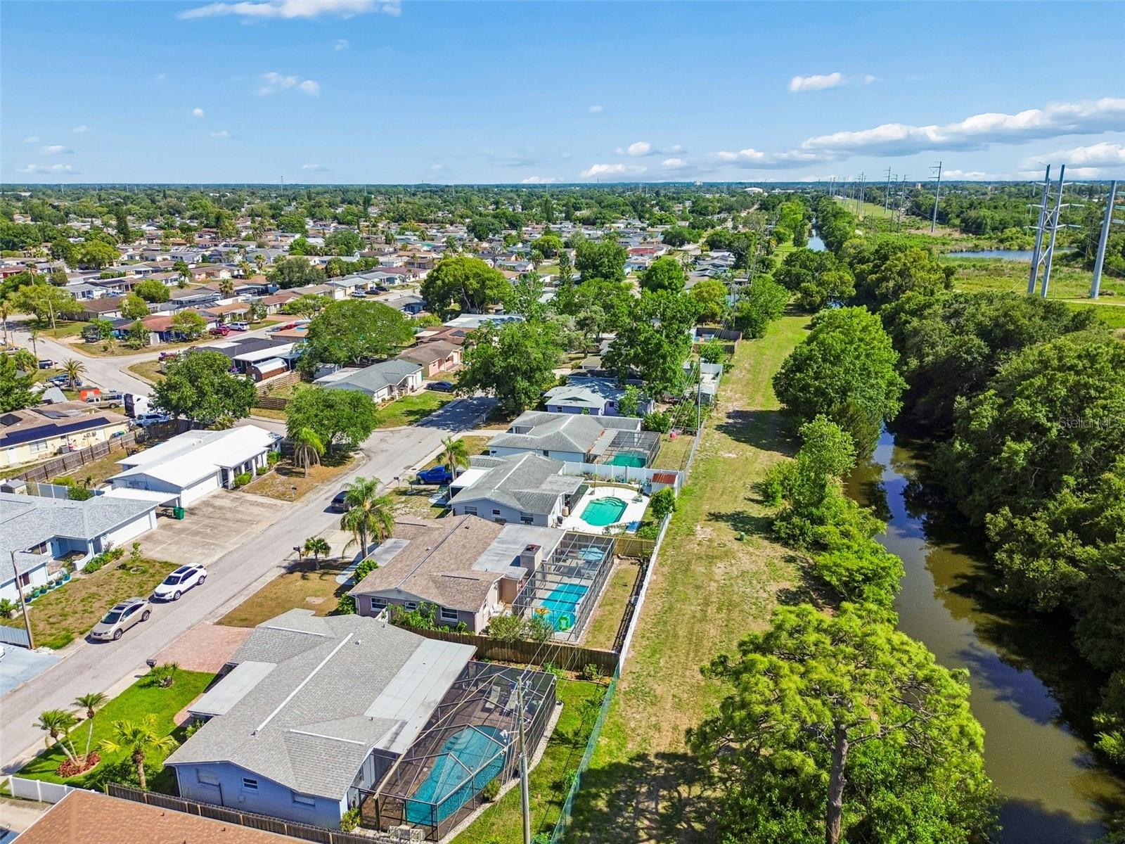 HOLIDAY LAKE ESTATES 21 - Residential