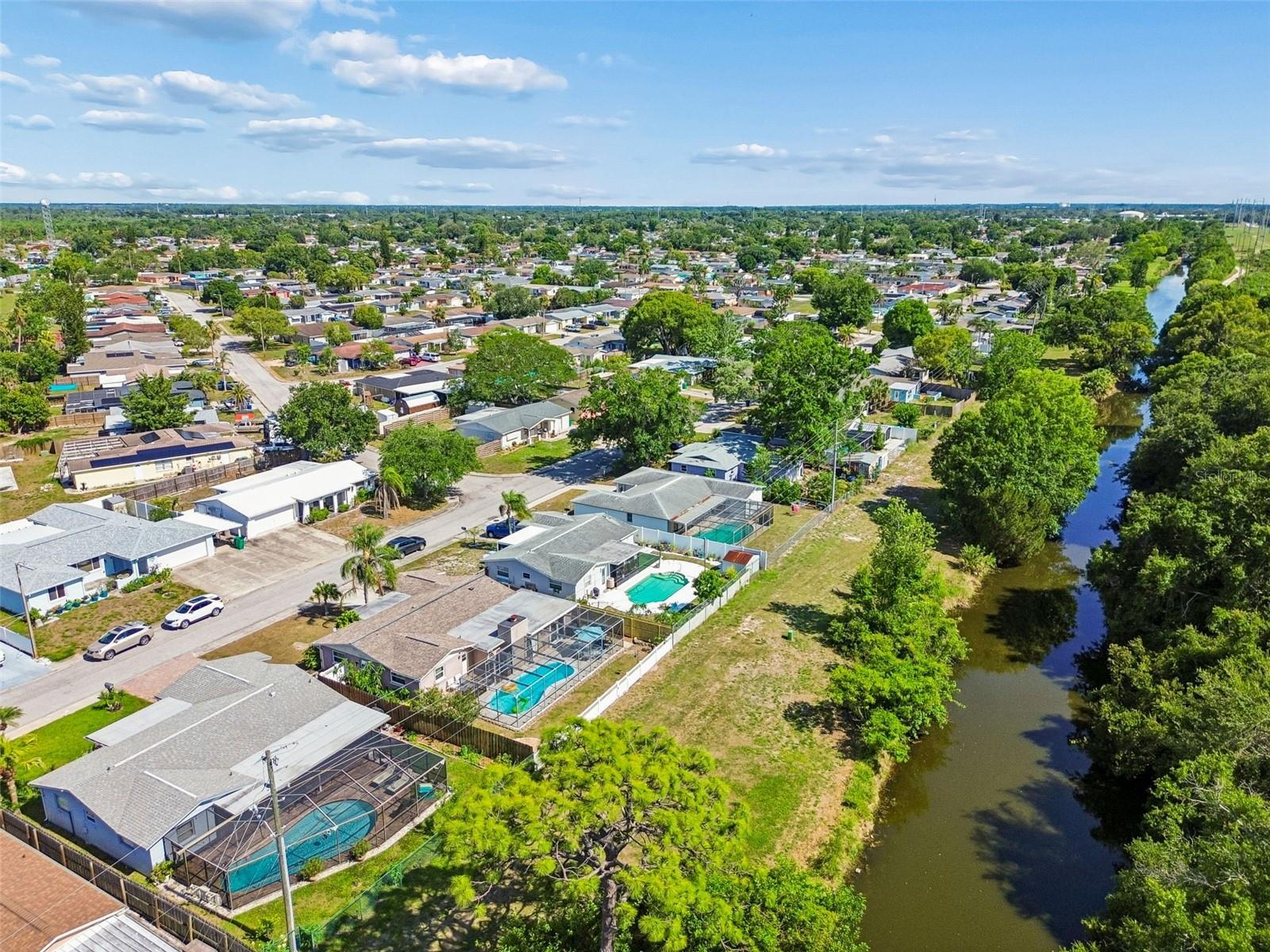 HOLIDAY LAKE ESTATES 21 - Residential