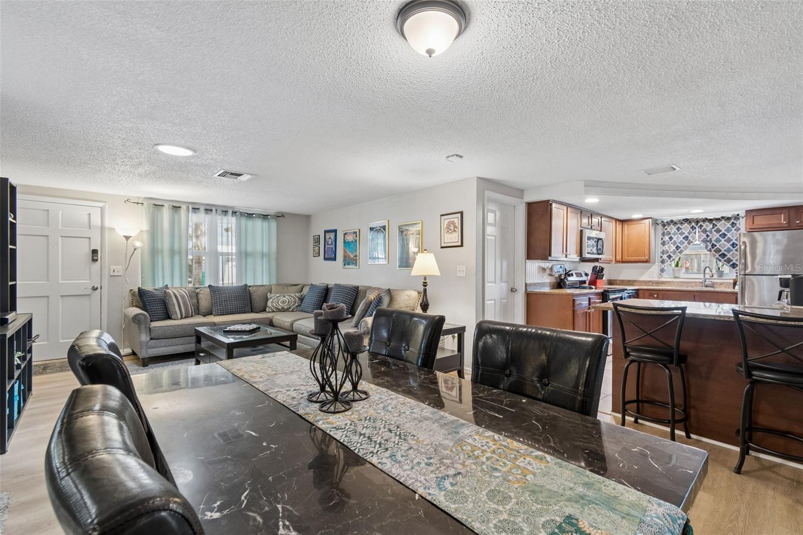 HOLIDAY LAKE ESTATES 21 - Residential