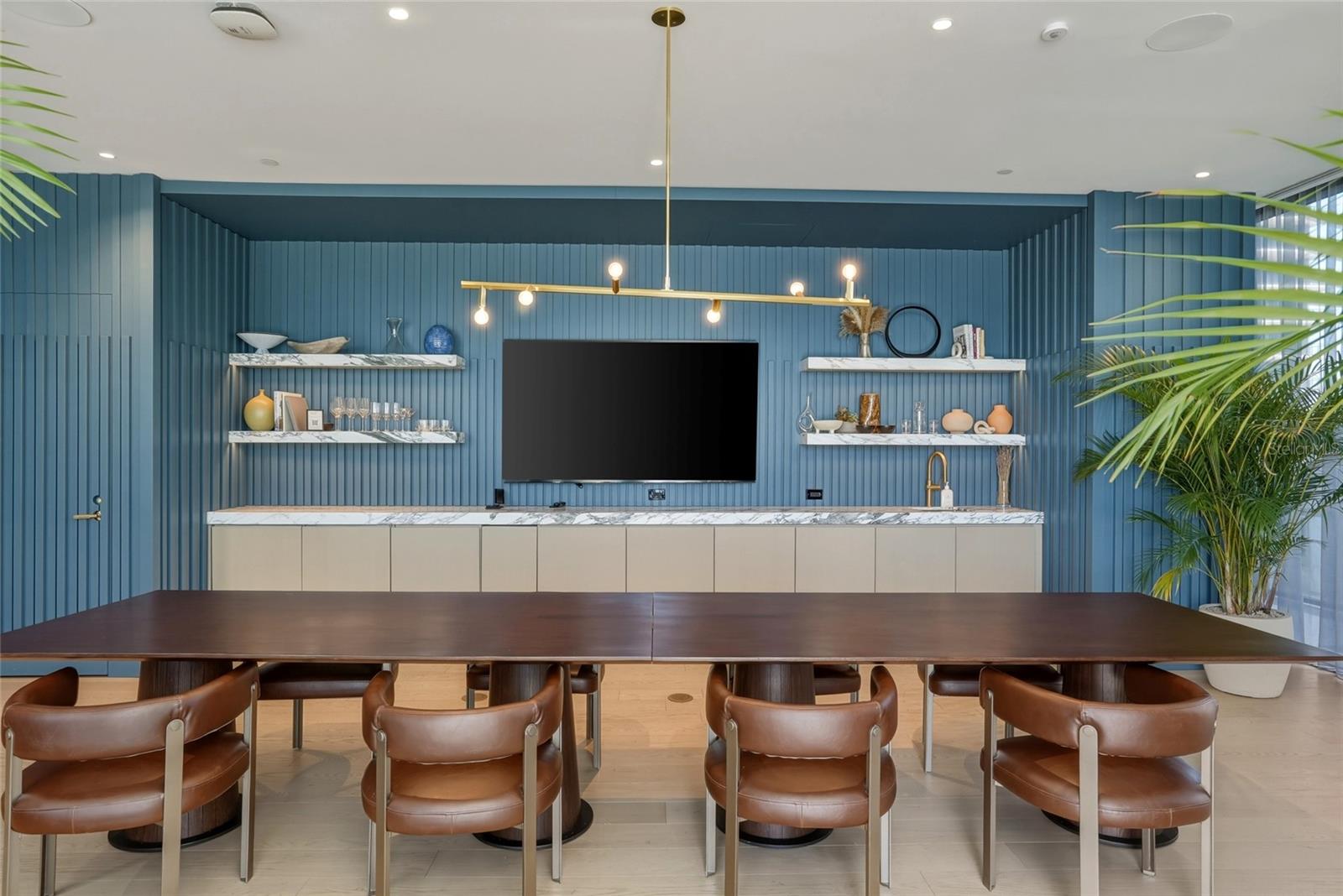 RITZ CARLTON RESIDENCES - Residential