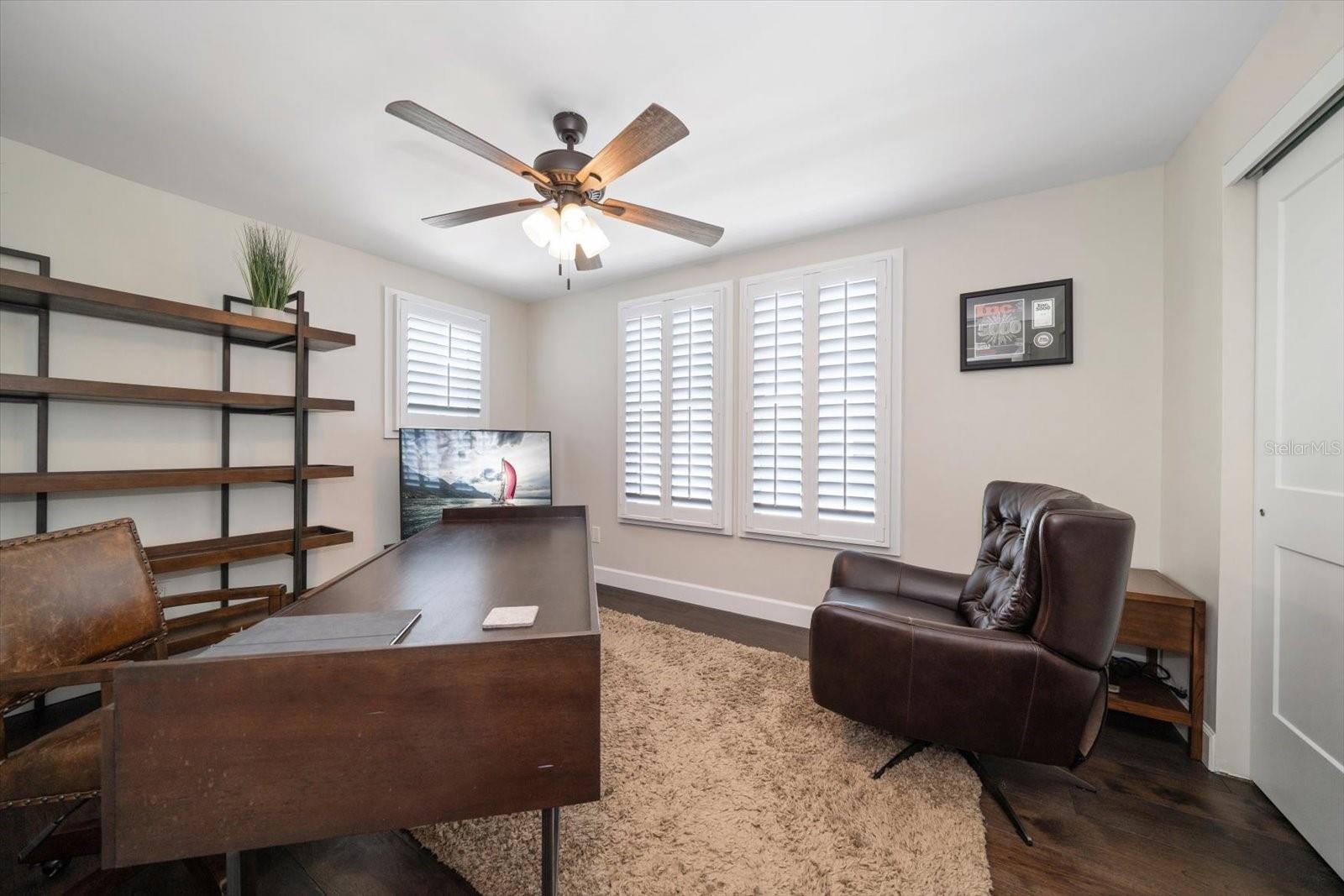 H J WATROUS ADDITION TO WEST HYDE PARK SUB - Residential