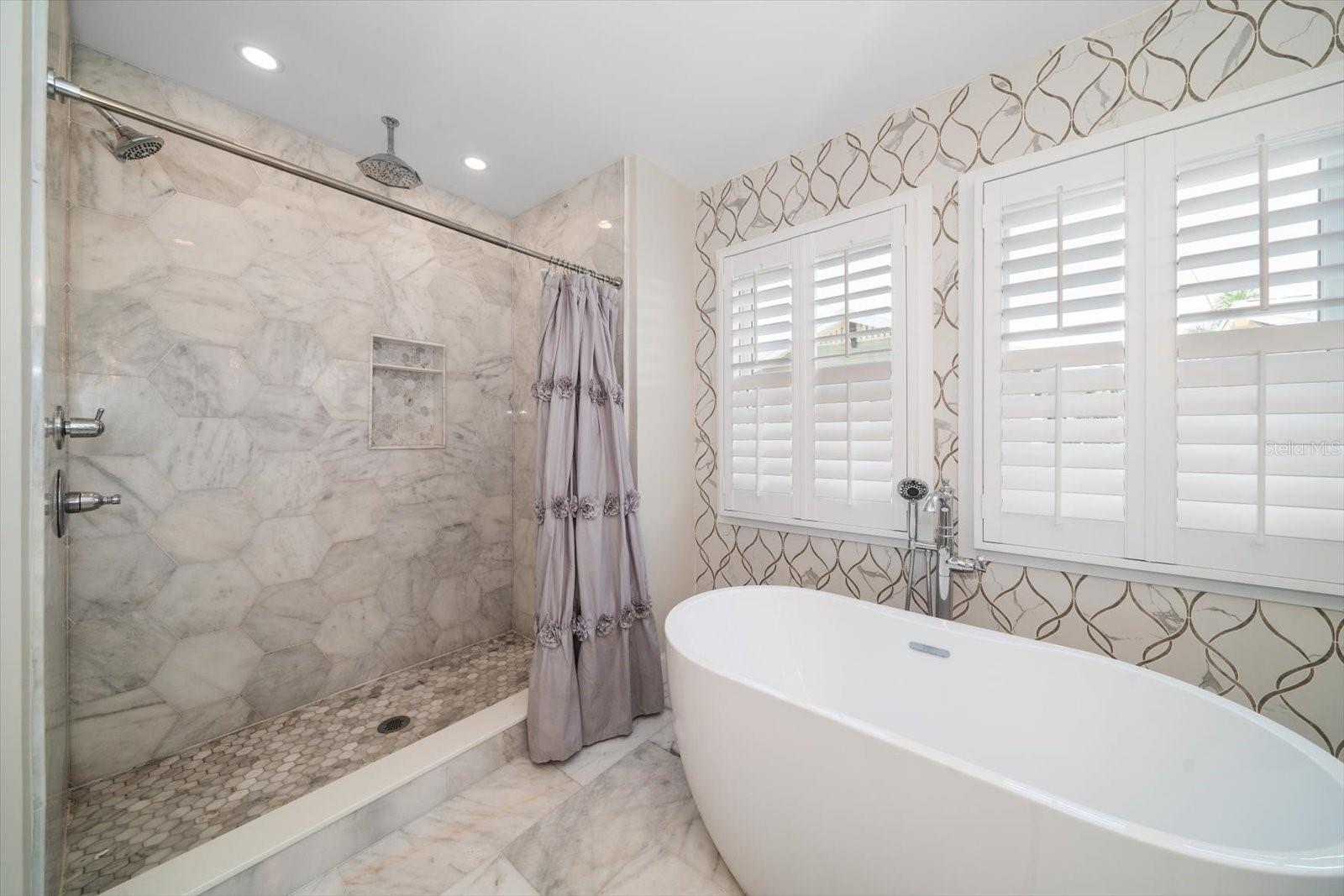 H J WATROUS ADDITION TO WEST HYDE PARK SUB - Residential