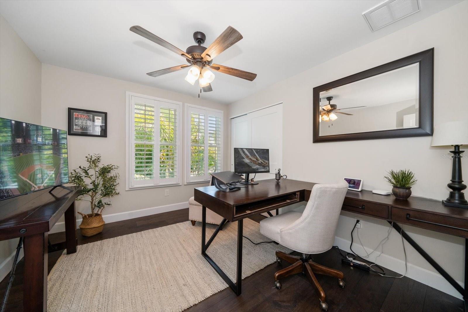 H J WATROUS ADDITION TO WEST HYDE PARK SUB - Residential