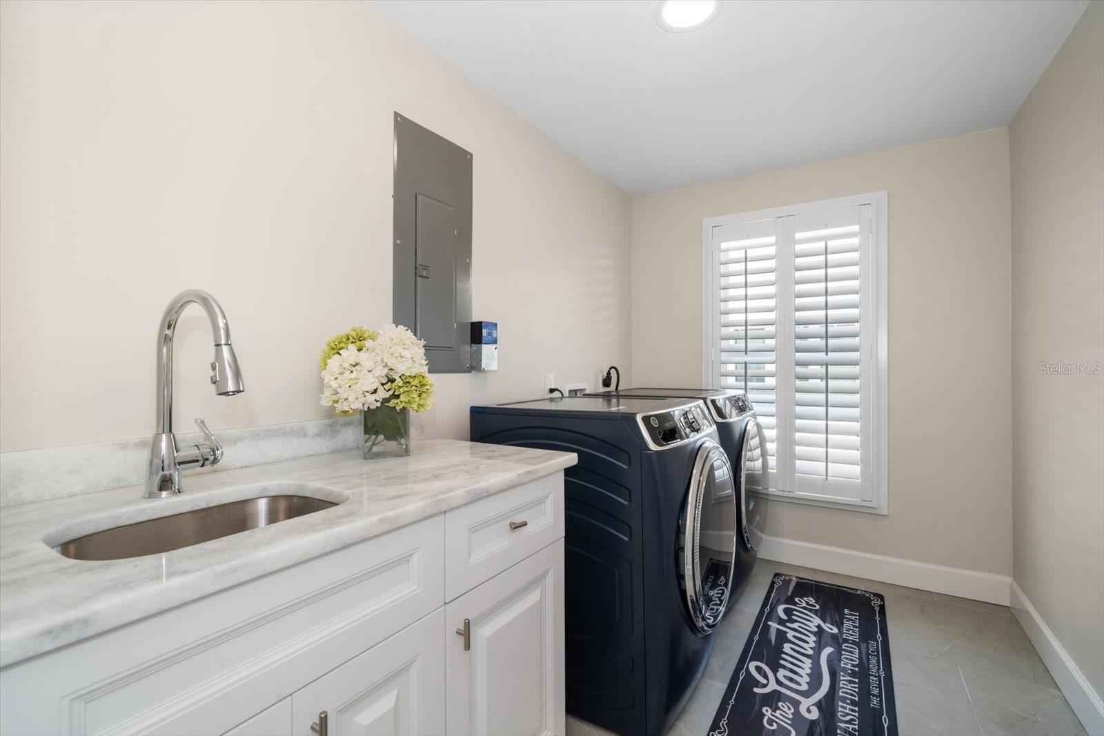 H J WATROUS ADDITION TO WEST HYDE PARK SUB - Residential