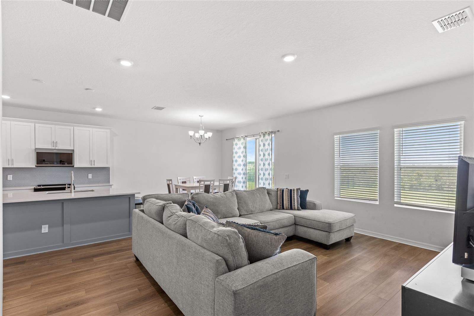 VILLAGES/MINNEOLA HILLS PH 1A - Residential