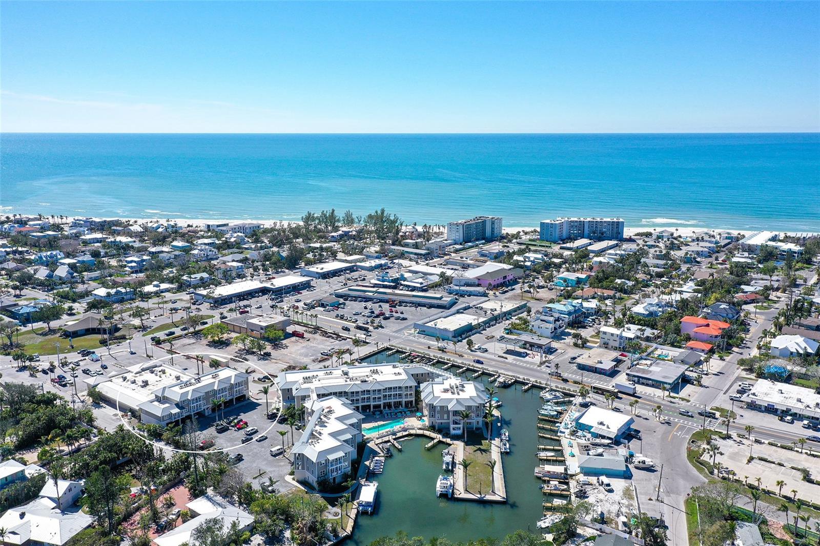 WATERLINE VILLAS & MARINE - Residential