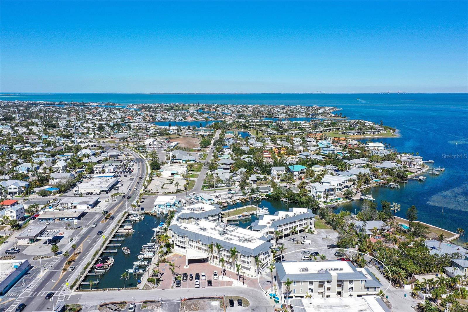 WATERLINE VILLAS & MARINE - Residential