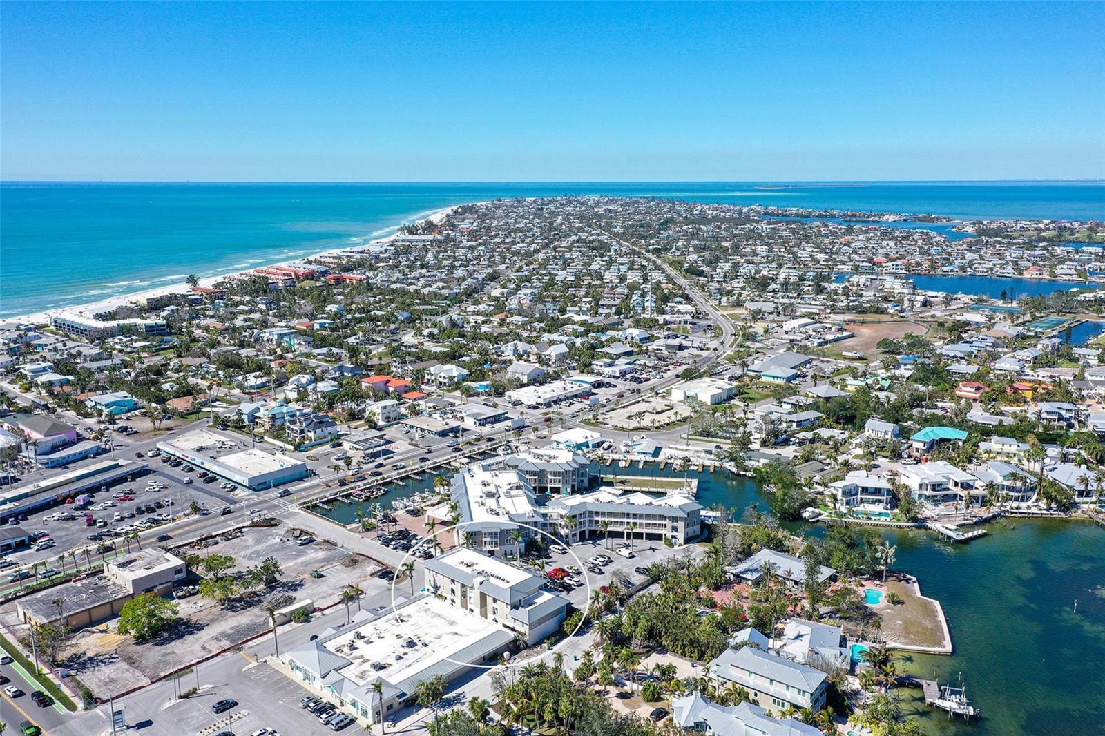 WATERLINE VILLAS & MARINE - Residential