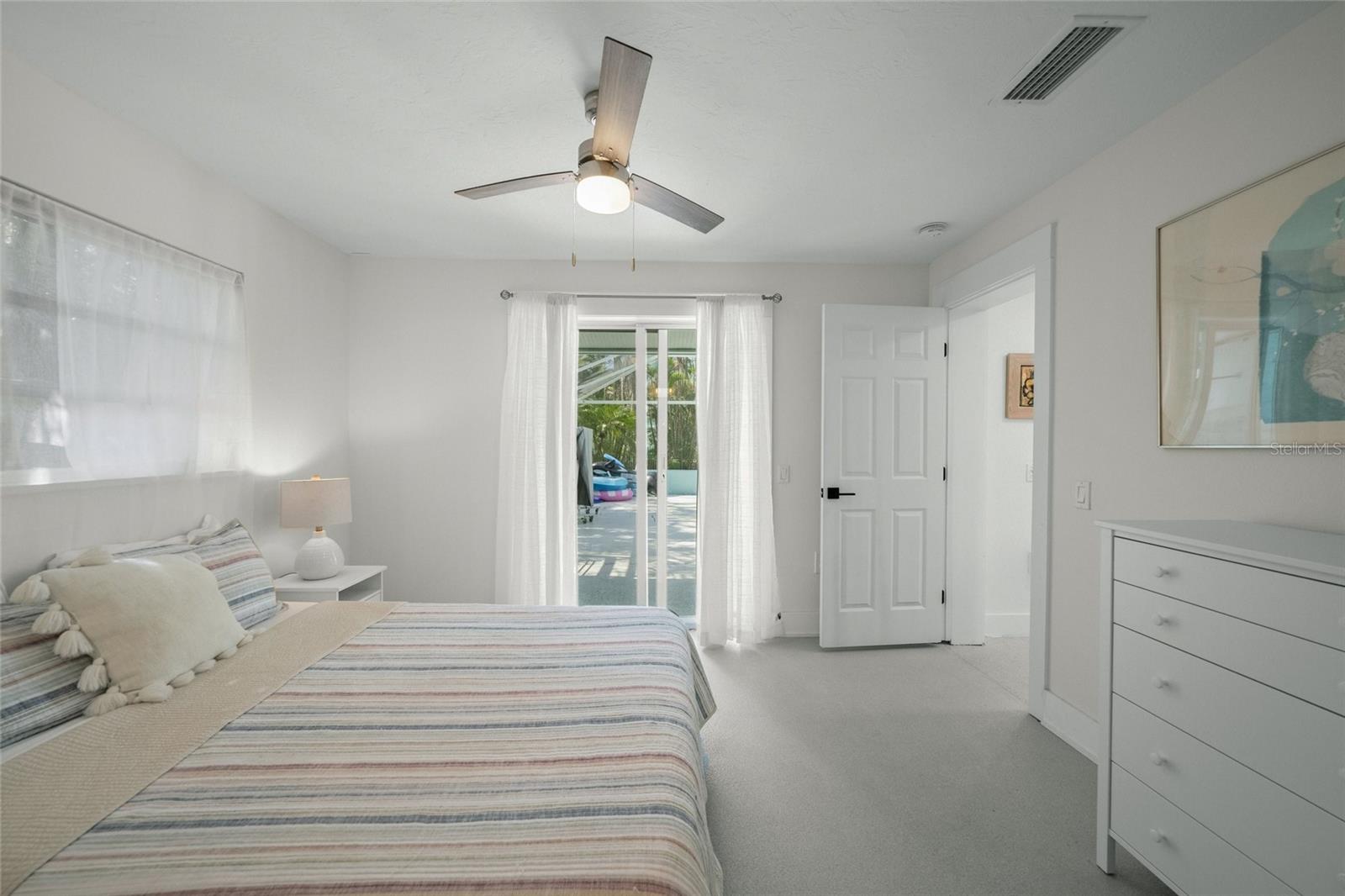 HOLMES BEACH 13TH UNIT - Residential