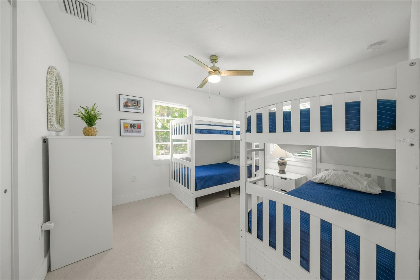 HOLMES BEACH 13TH UNIT - Residential