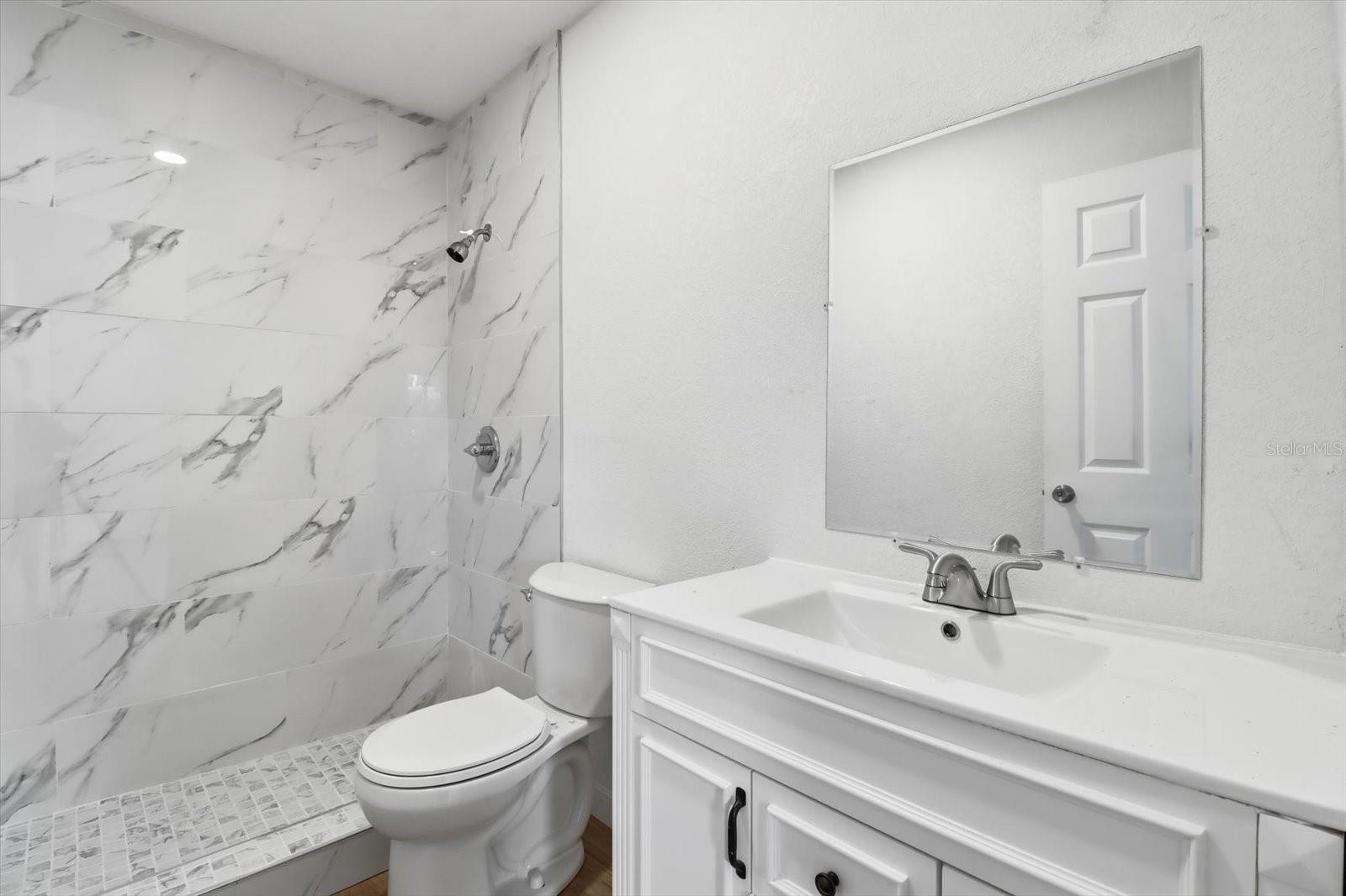 TOWN DUNNELLON - Residential