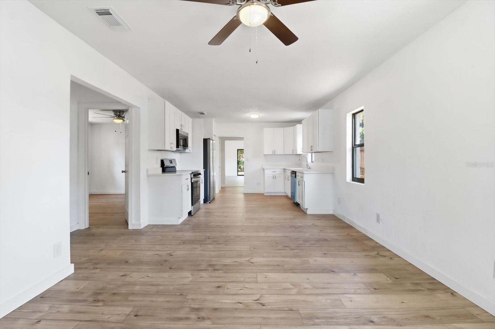 TOWN DUNNELLON - Residential