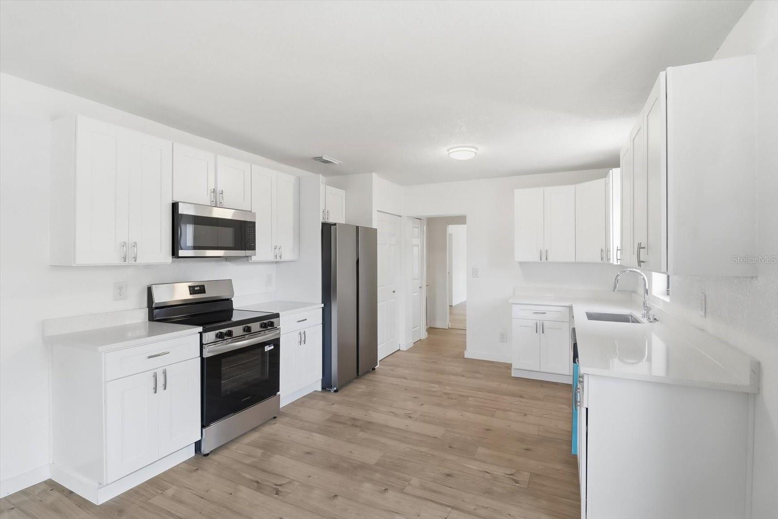 TOWN DUNNELLON - Residential