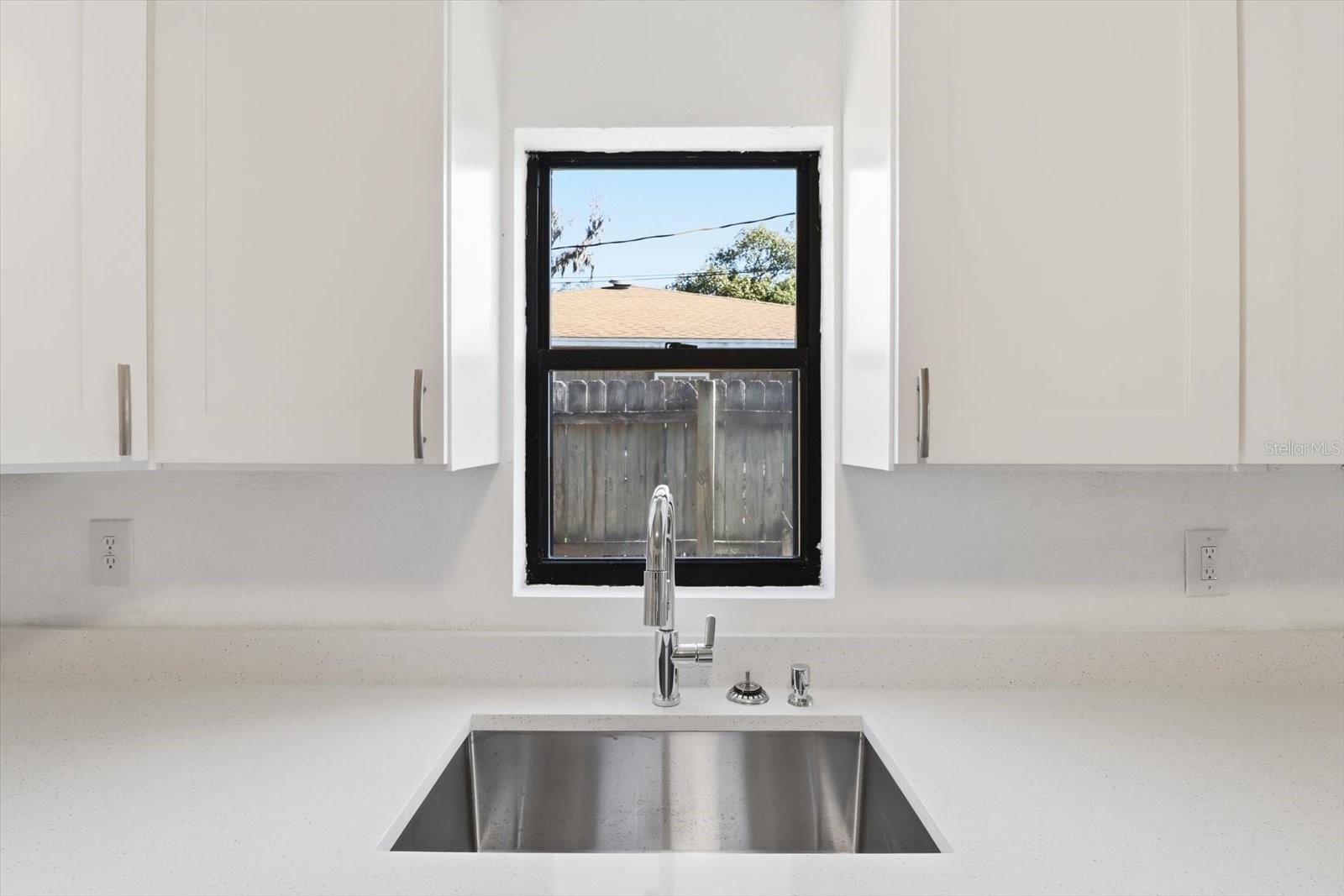 TOWN DUNNELLON - Residential