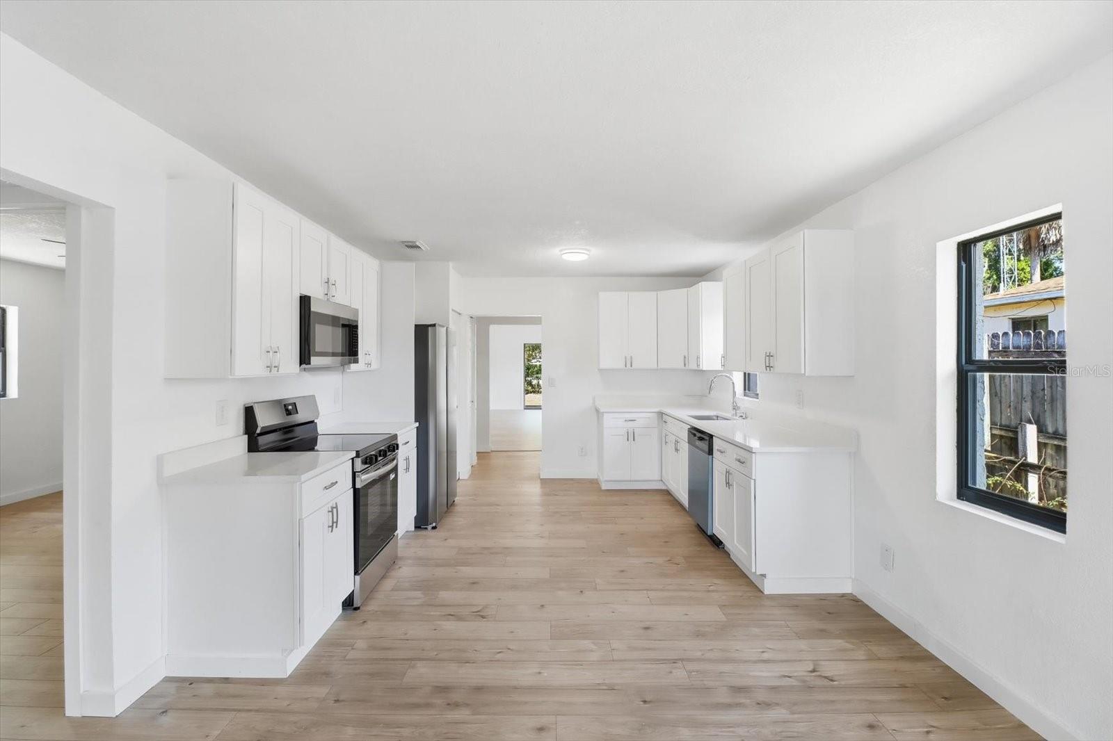 TOWN DUNNELLON - Residential