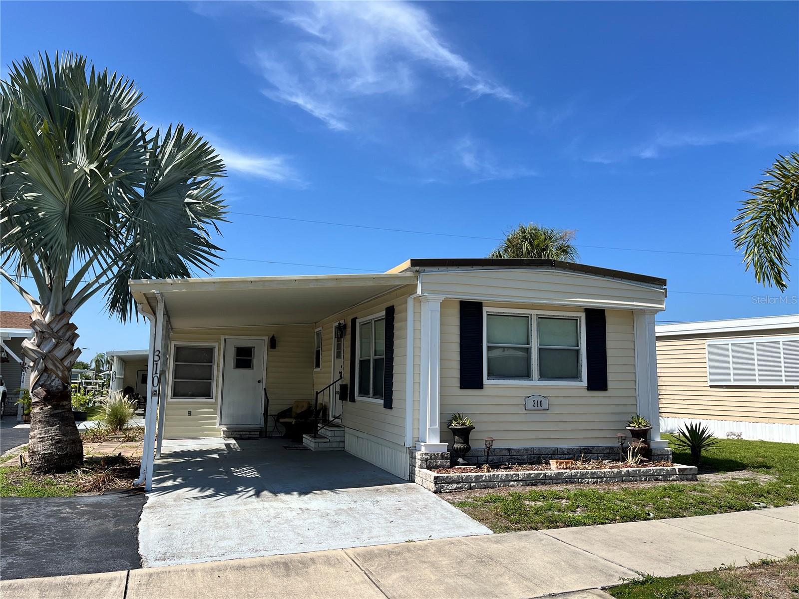 Photo 13 of 14 of 310 MOUNT PINEY AVENUE NE 266 mobile home