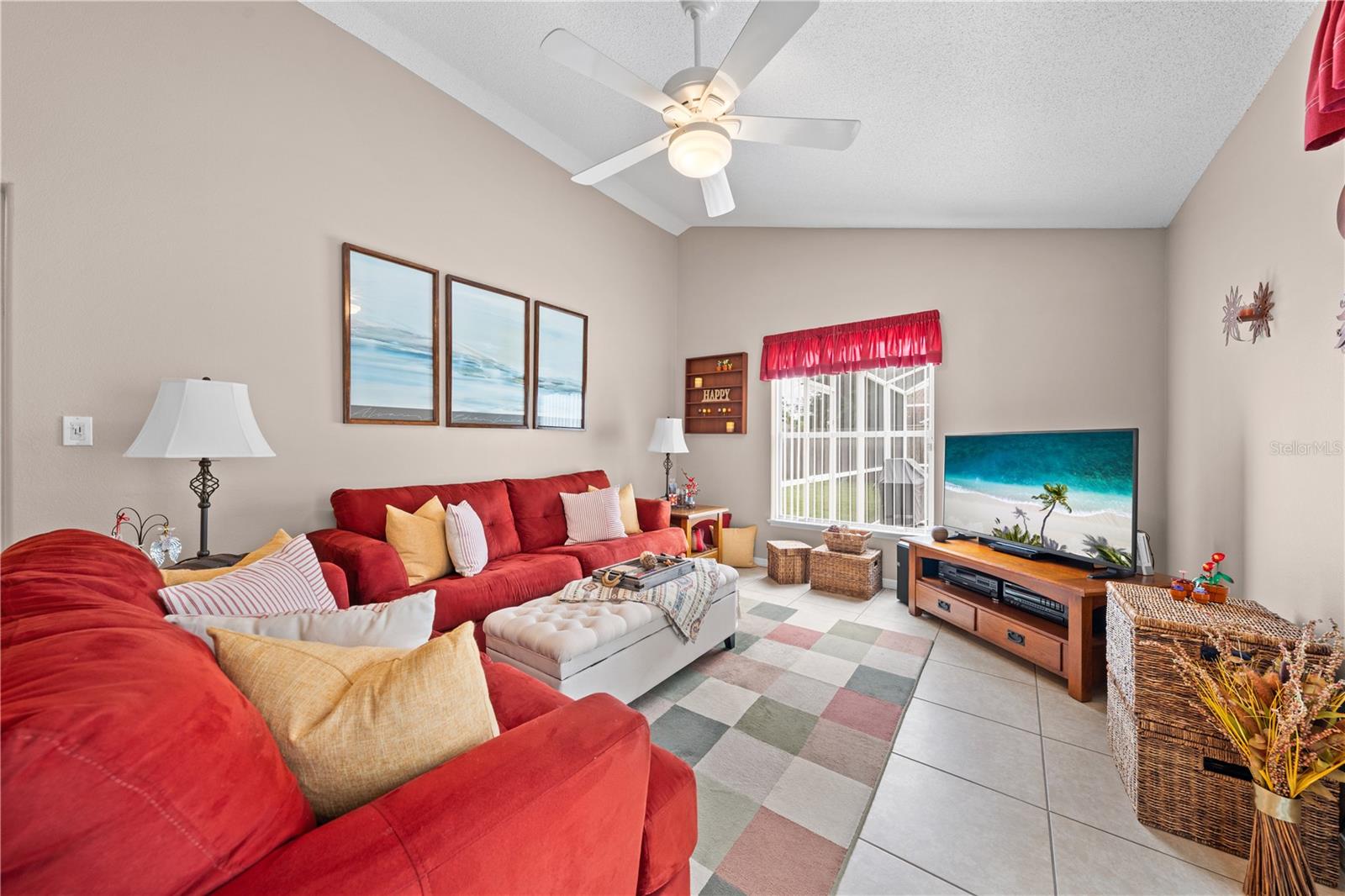 CANOE CREEK LAKES UNIT 2 - Residential