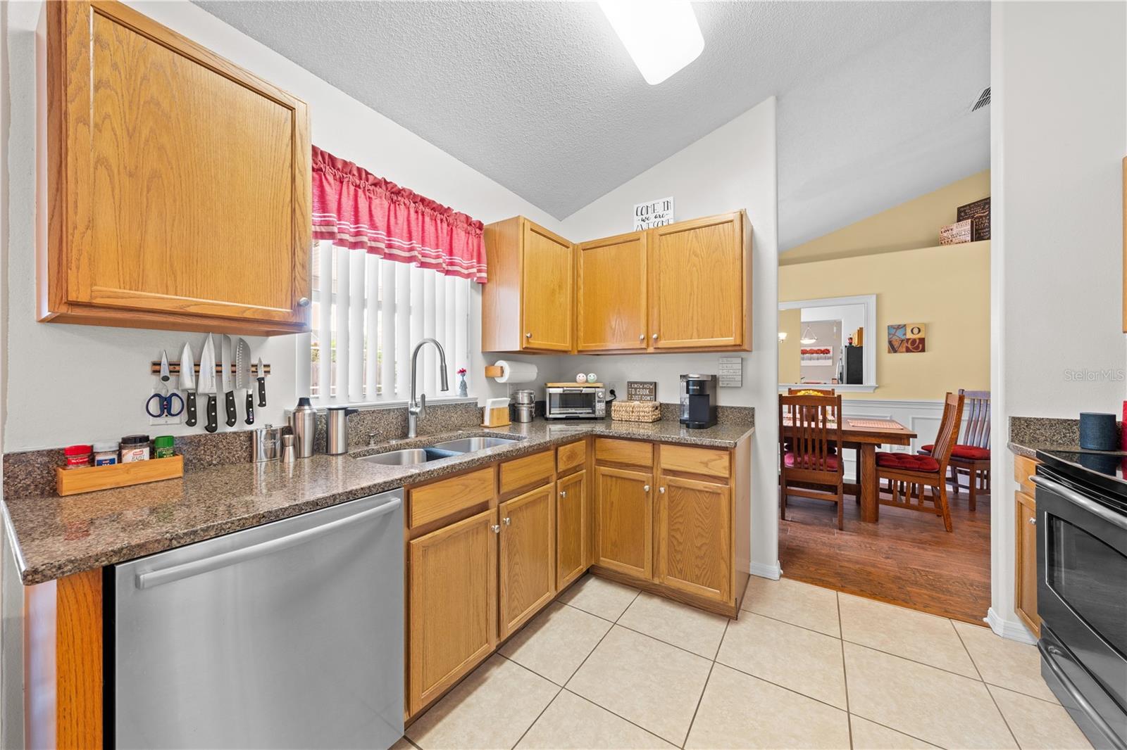 CANOE CREEK LAKES UNIT 2 - Residential