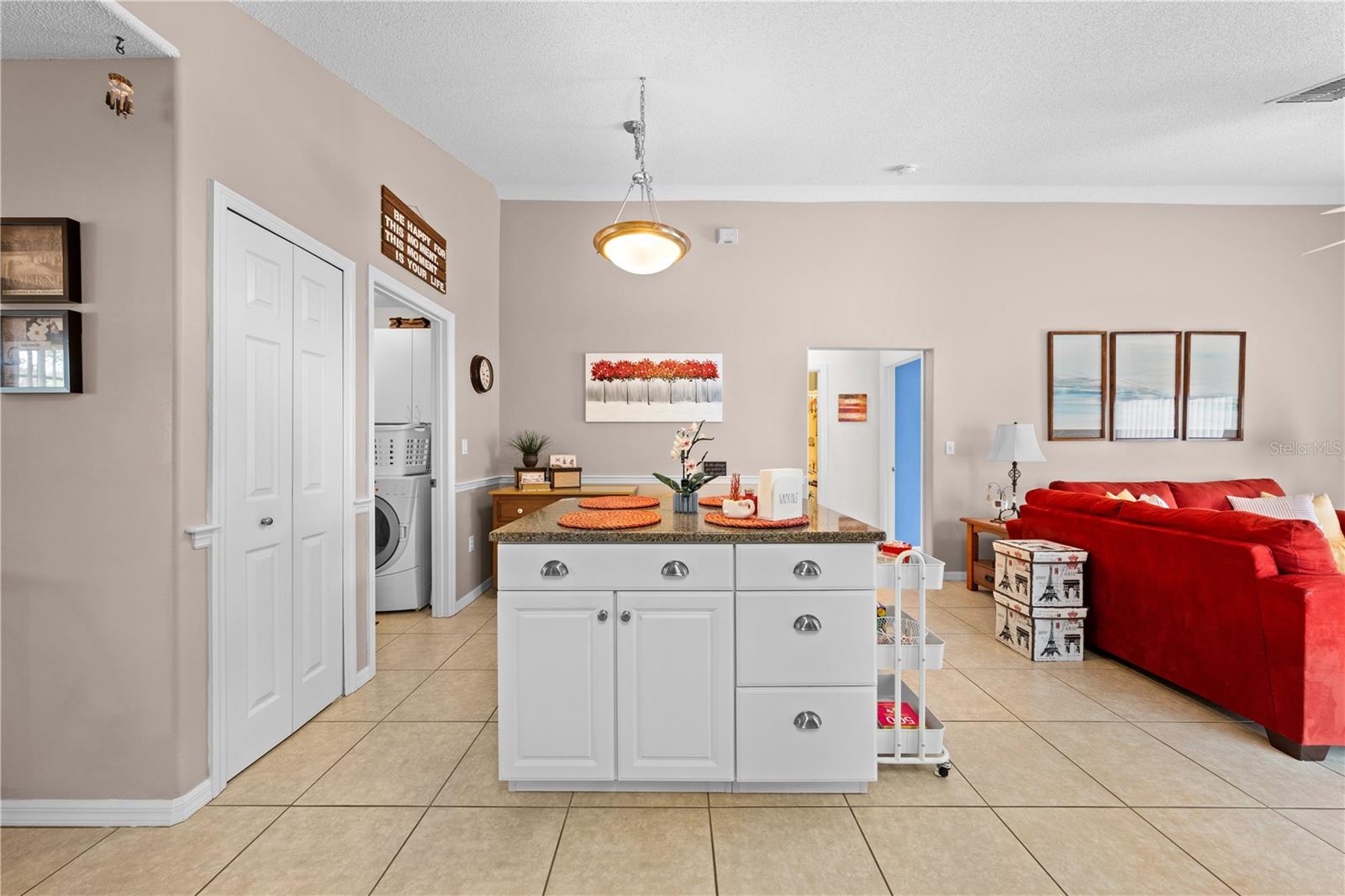 CANOE CREEK LAKES UNIT 2 - Residential