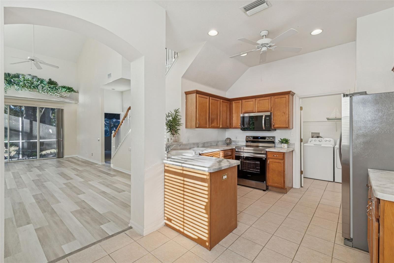 TOWNHOMES AT WEATHERSFIELD - Residential