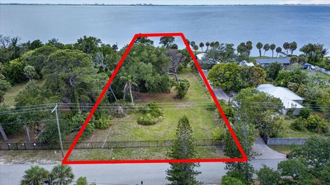 Photo of 8258 Longbay Blvd, Sarasota, FL 34234 (MLS # TB8511357)