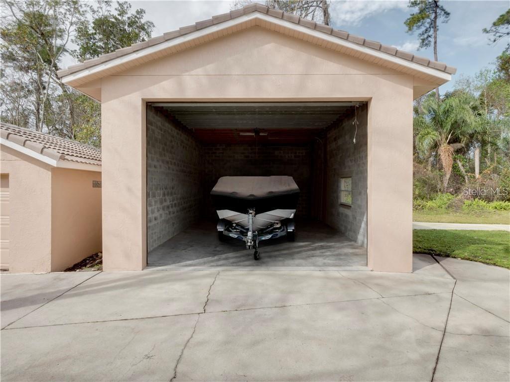 2710 ENGLISH IVY CT