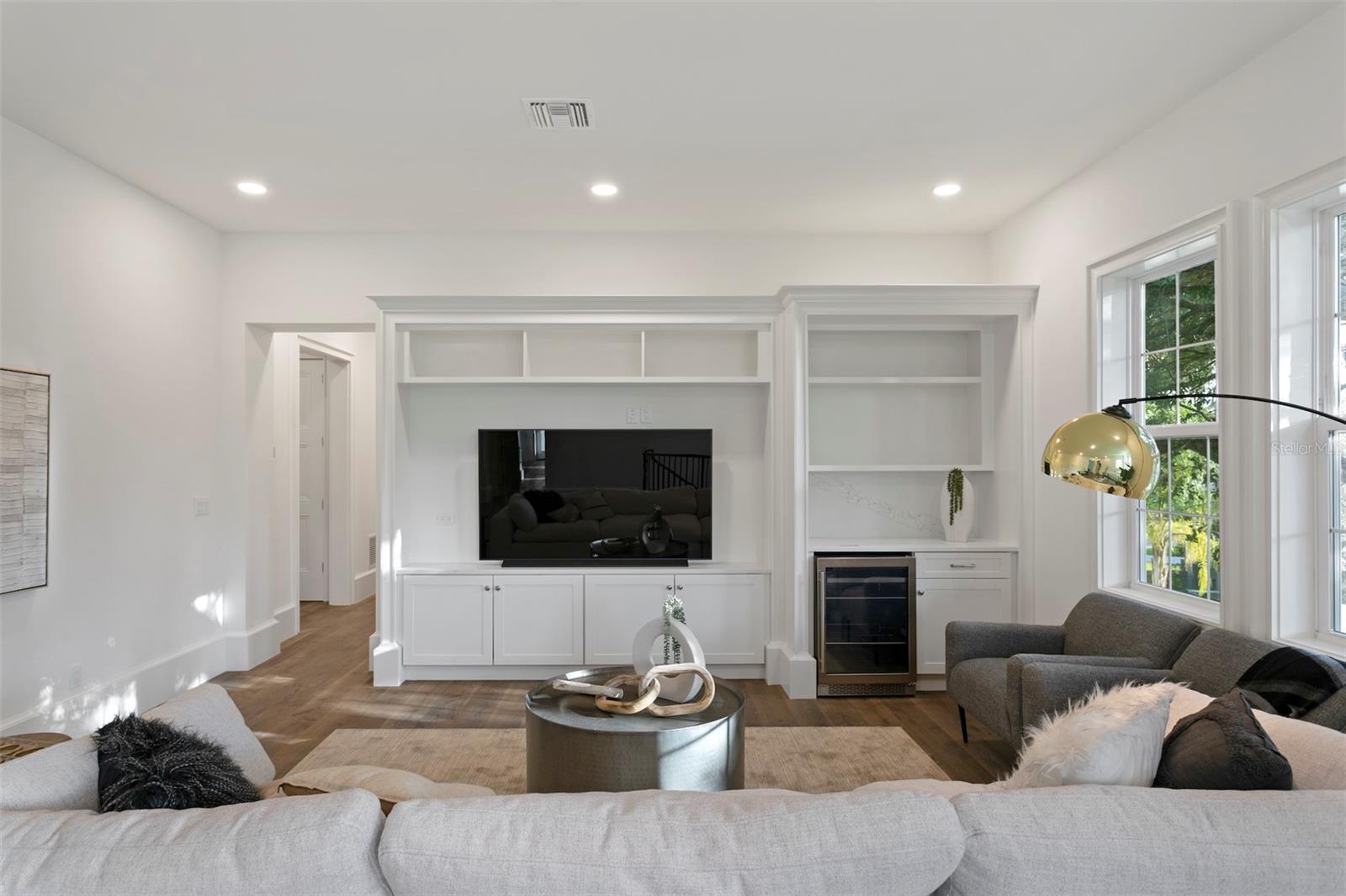 BEACH PARK - Residential