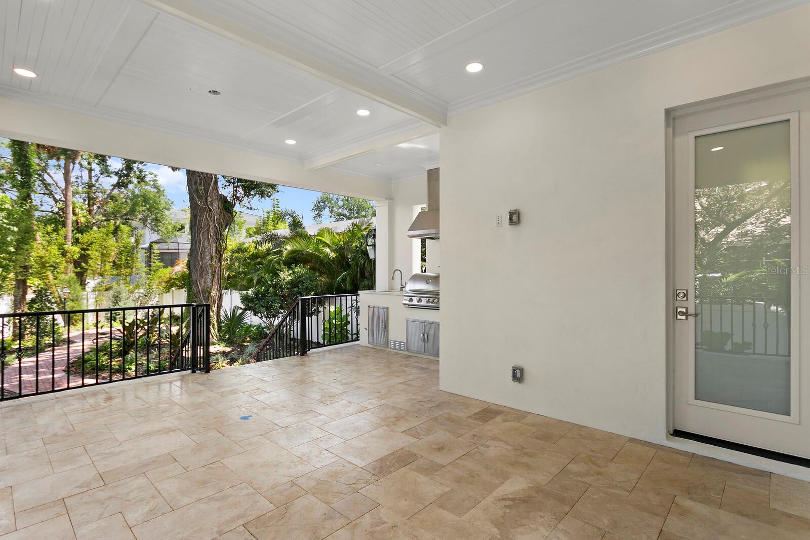 BEACH PARK - Residential