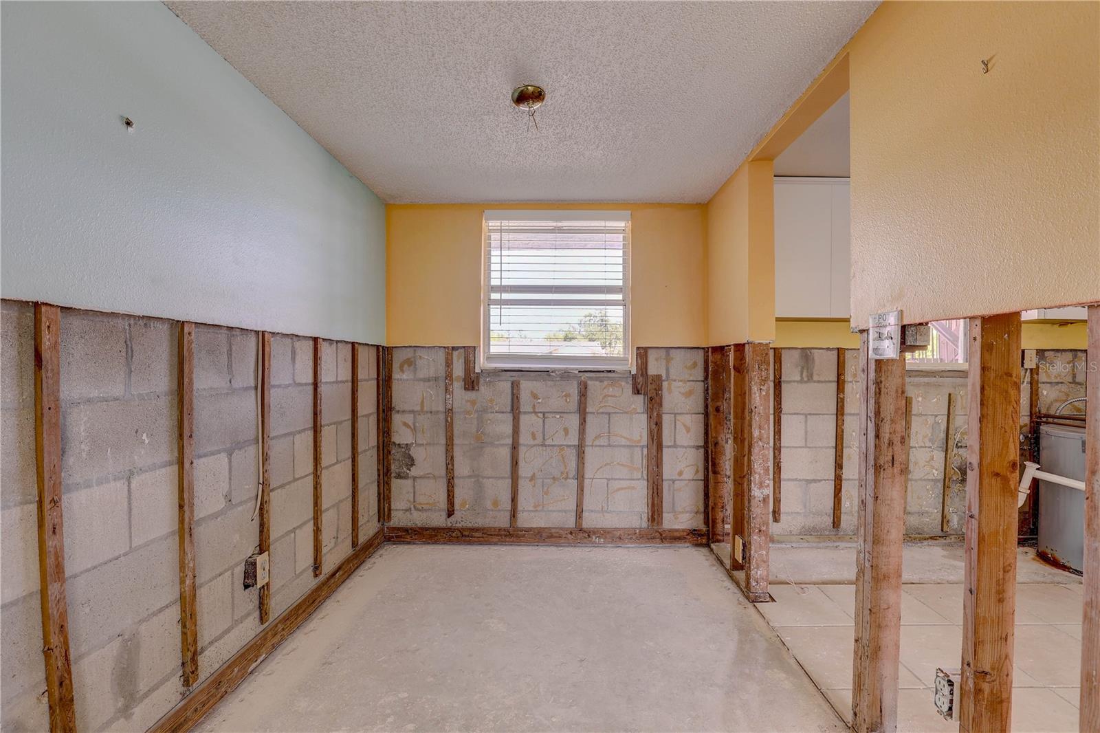 ROYAL RICHEY VILLAGE CONDO 01 - Residential