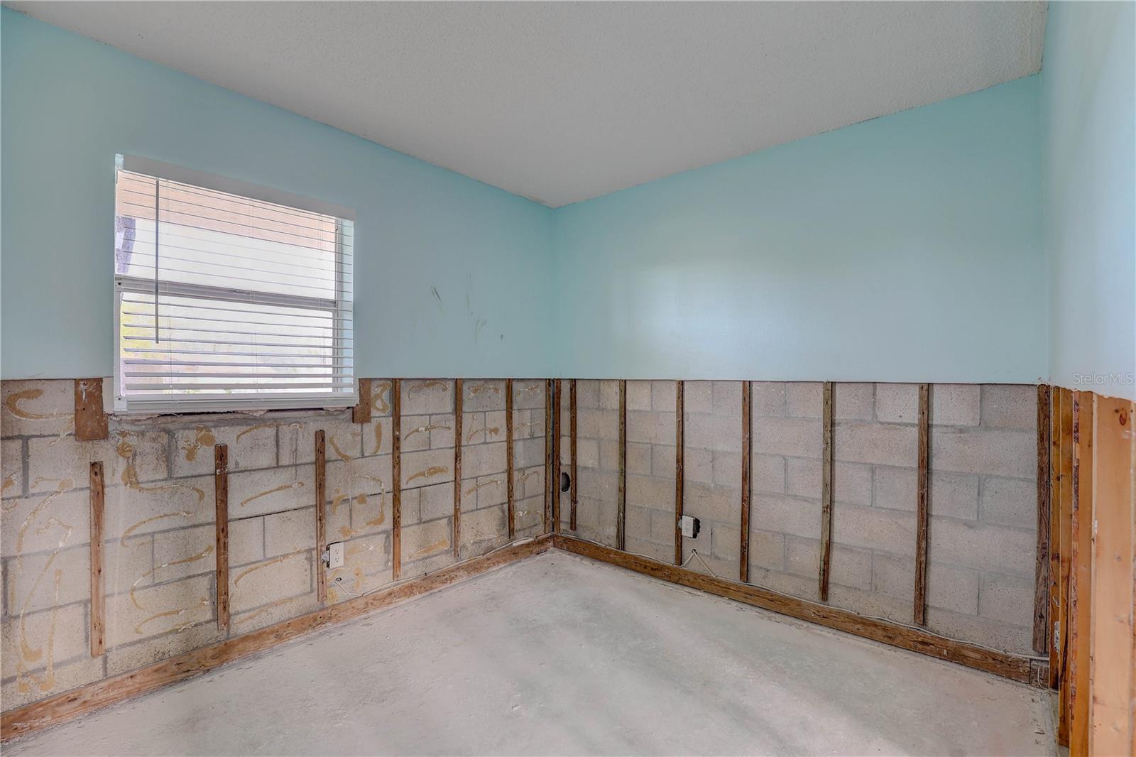 ROYAL RICHEY VILLAGE CONDO 01 - Residential