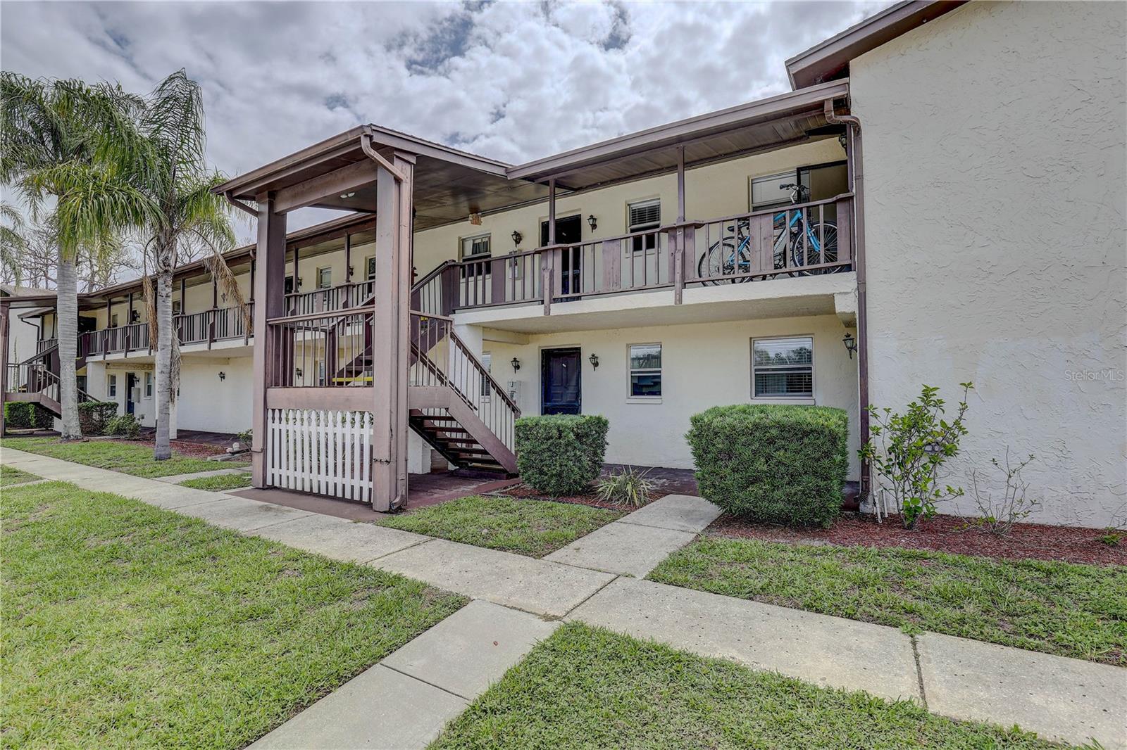 ROYAL RICHEY VILLAGE CONDO 01 - Residential