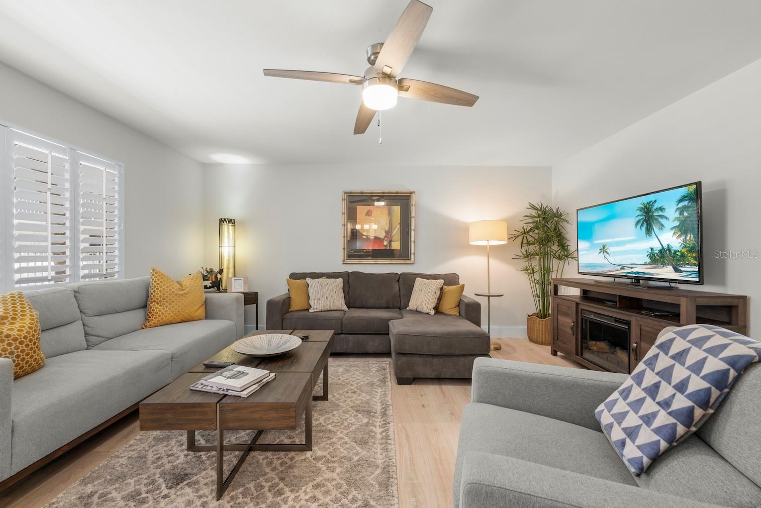 624 FLAMINGO DRIVE 112
