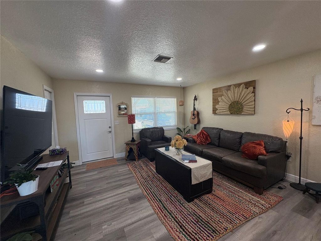 Photo of 3932 Middlesex Place, Sarasota, FL 34241 (MLS # A4679186)