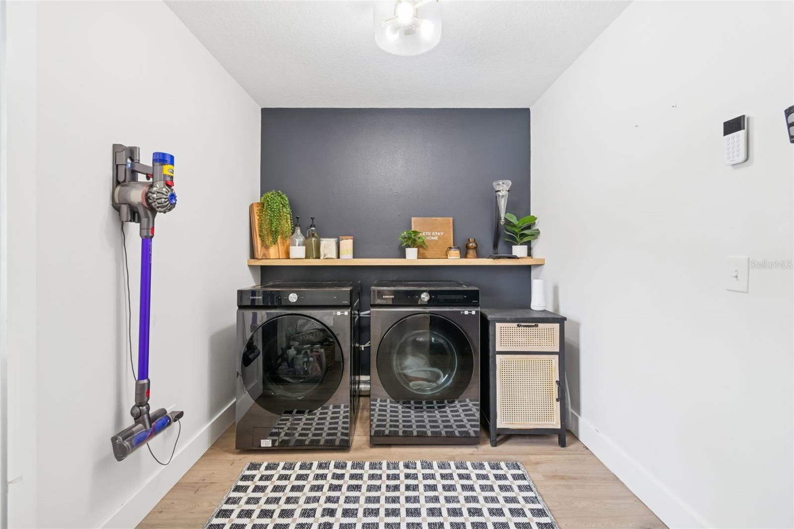 NORTHDALE SEC R - Residential