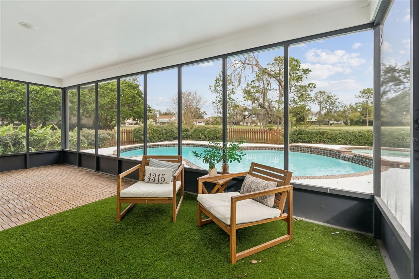 NORTHDALE SEC R - Residential