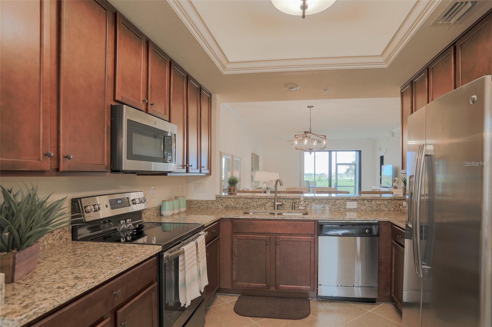 VERANDA II AT LAKEWOOD NATIONAL PH I - Residential Lease