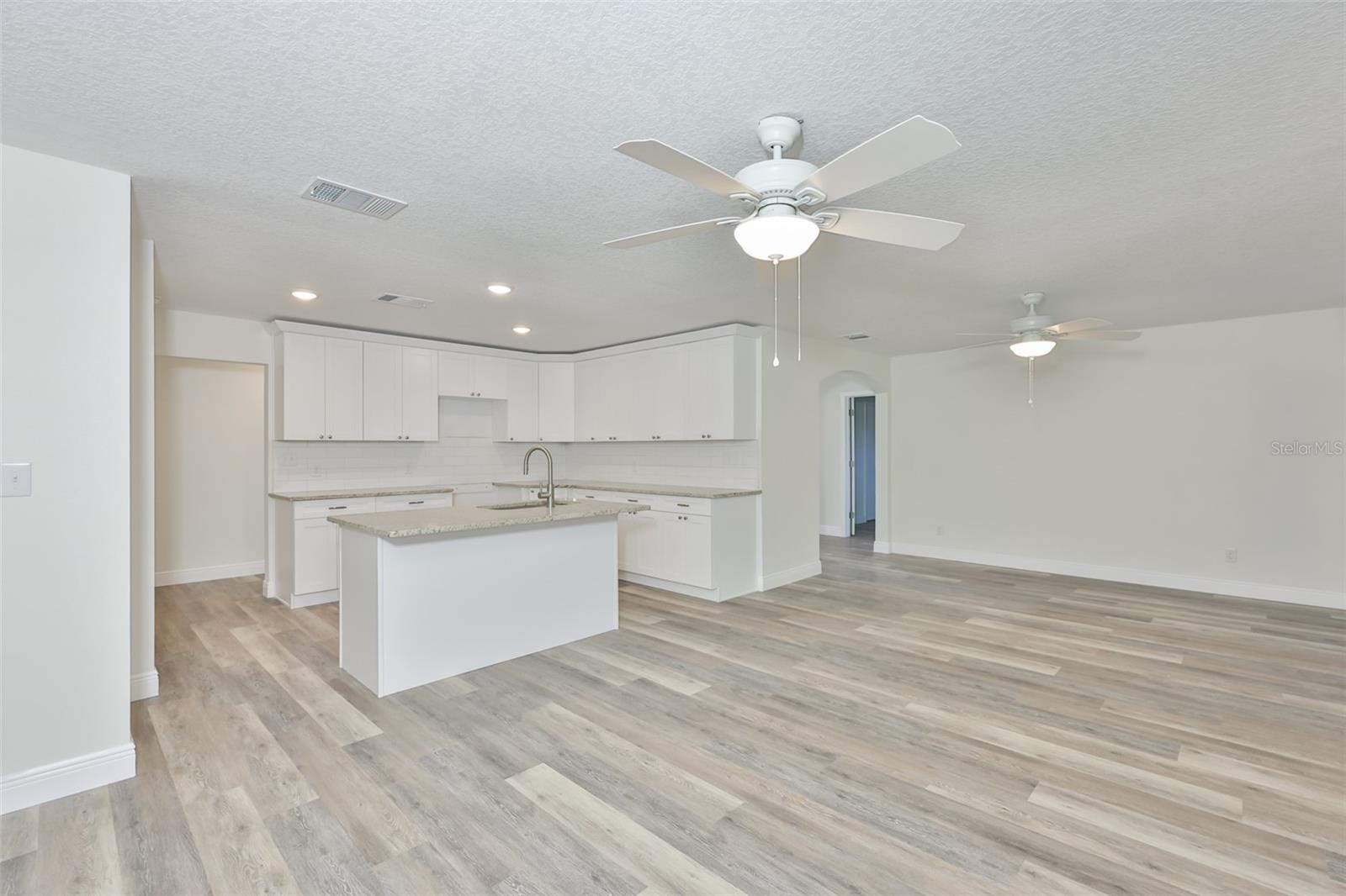 BAY CREST PARK UNIT 16 - Residential